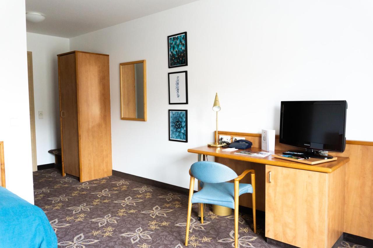Hotel Wuerttemberger Hof Эринген Экстерьер фото