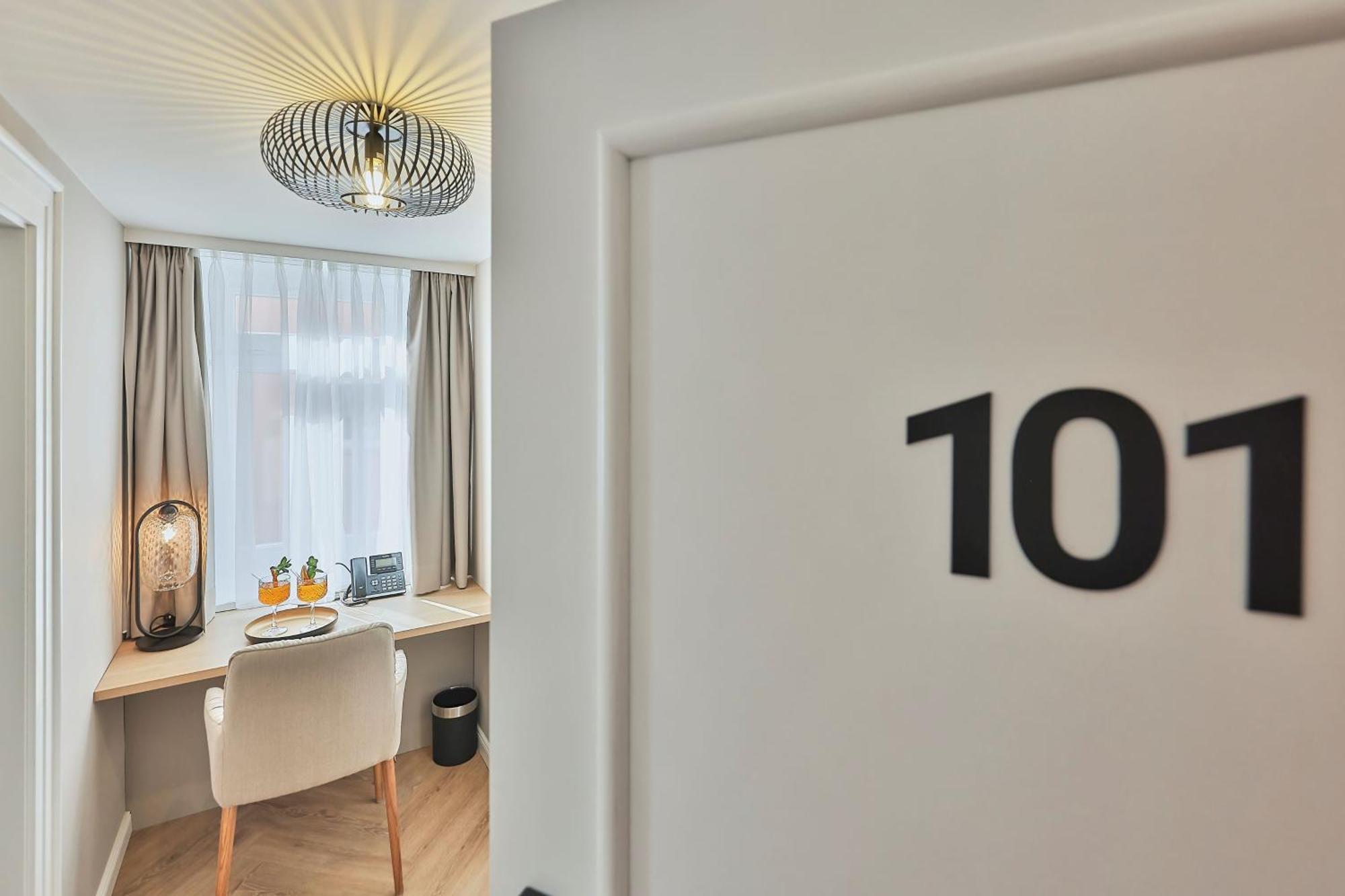 Hotel Wuerttemberger Hof Эринген Экстерьер фото
